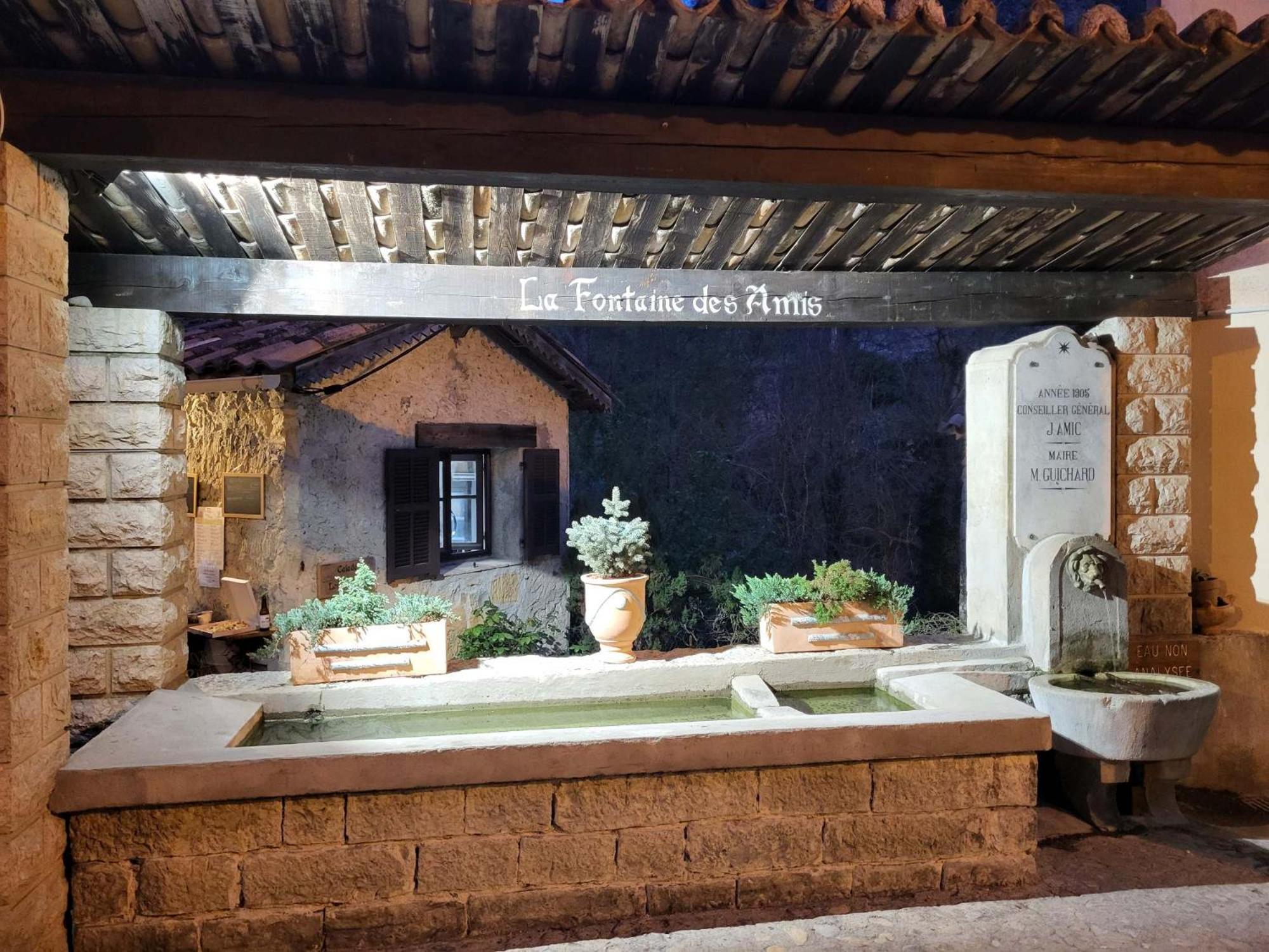 Bed and Breakfast Lou Mas Del Ranc Roquesteron Exterior foto